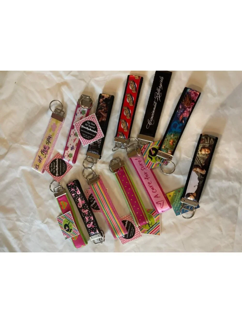 Keychain Wristlets Metal keyring Keychain Lot 12 Fabric Designs & Patterns New - Picture 2 of 3